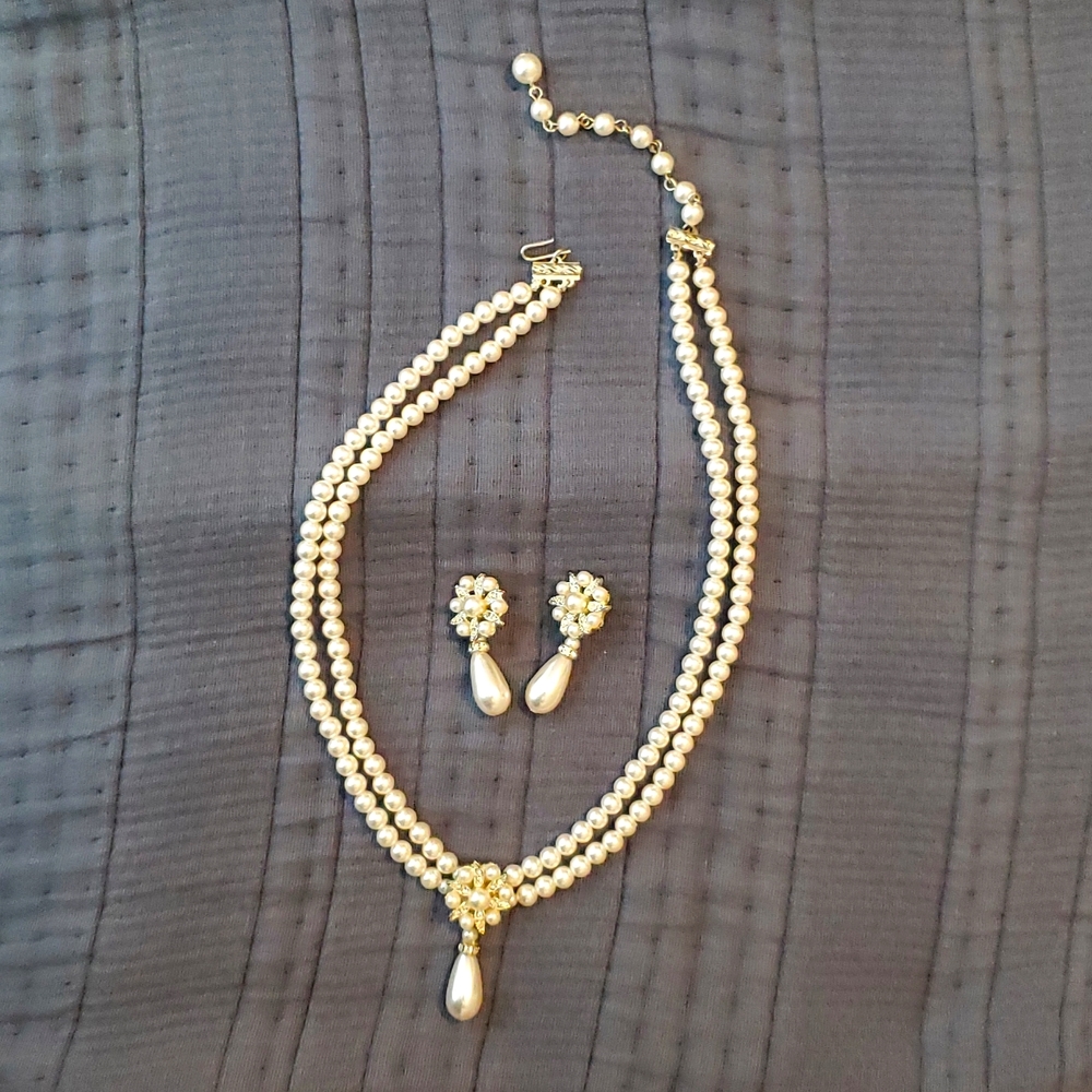 Monet 1990's Vintage Faux Pearl Necklace & Earrings